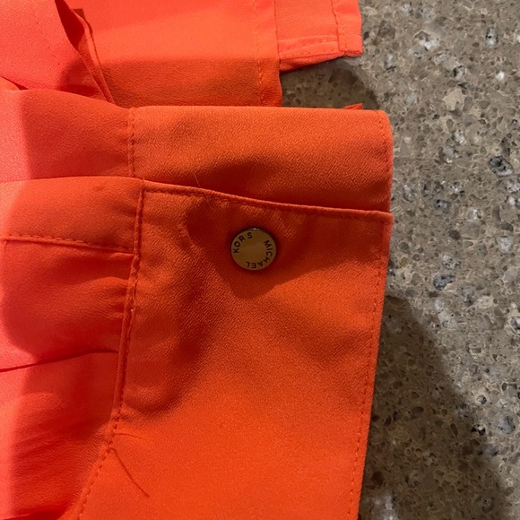 Michael Kors blouse with gold zipper and detail size LG - Picture 14 of 16